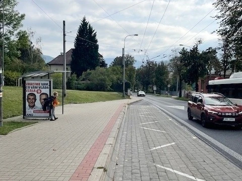 430445