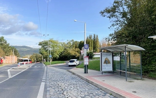 430580